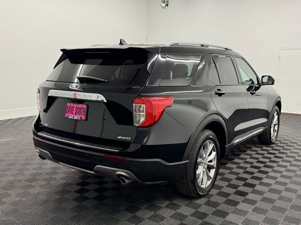 2023 Ford Explorer Limited photo 6