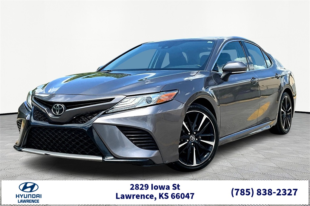 Used 2019 Toyota Camry XSE with VIN 4T1B61HK0KU739623 for sale in Kansas City