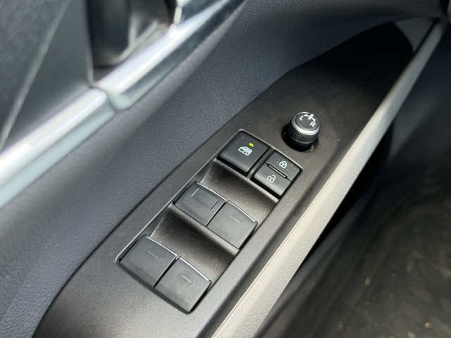 2021 Toyota Camry XSE V6 photo 7