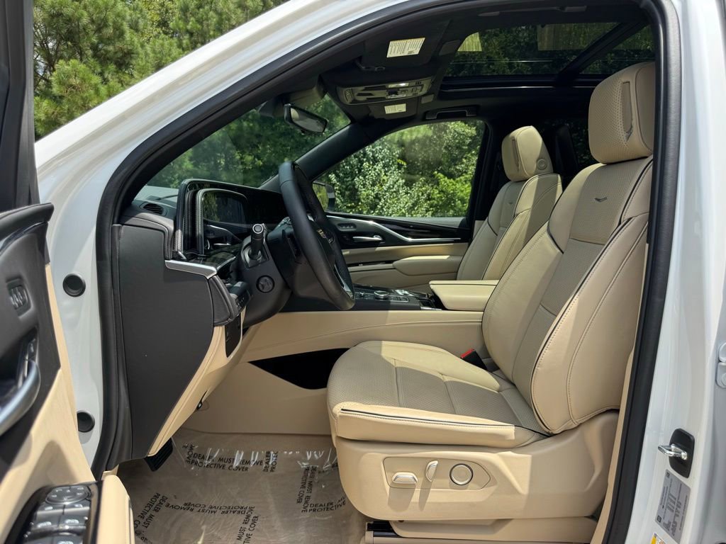 2024 Cadillac Escalade ESV Premium Luxury photo 23