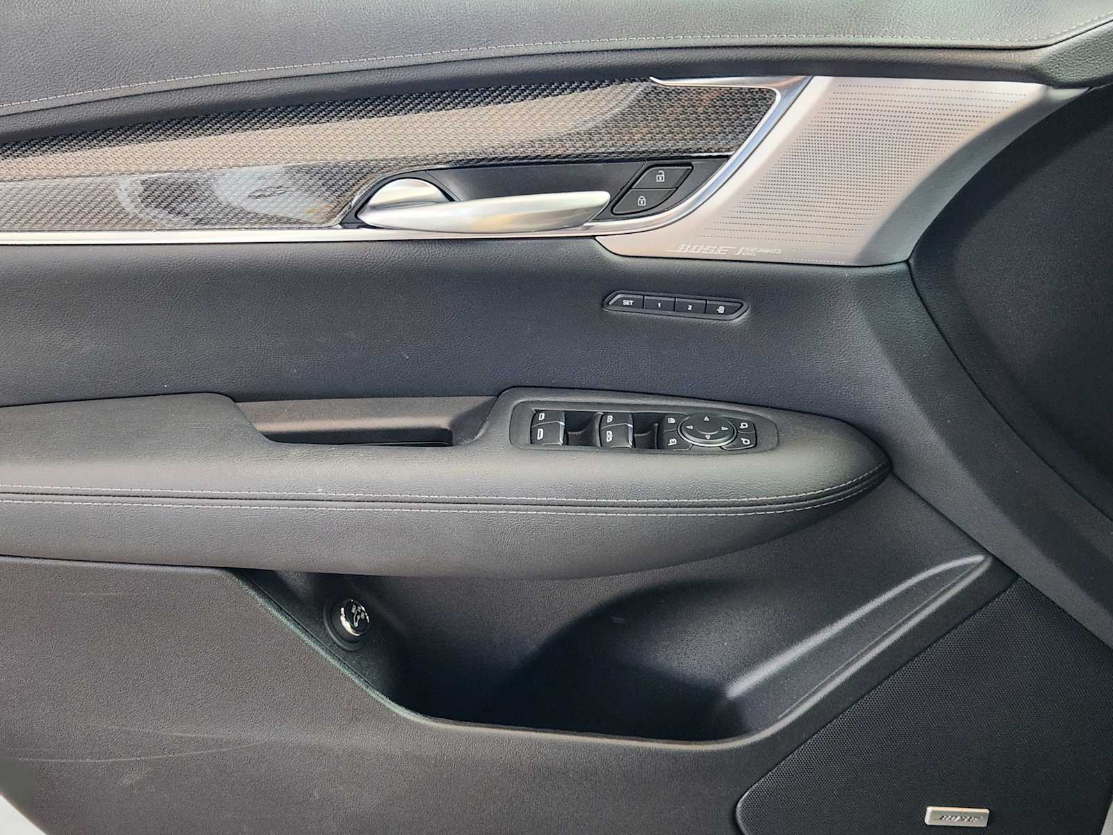 2025 Cadillac XT5 Sport photo 16