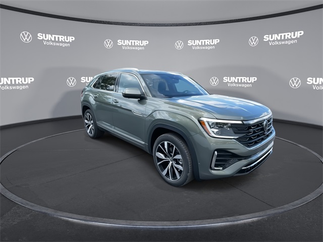 2026 Volkswagen Atlas Cross Sport SEL Premium R-Line photo 2