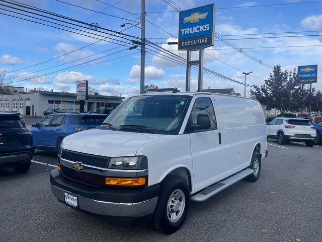 2024 Chevrolet Express Cargo Work Van's photo