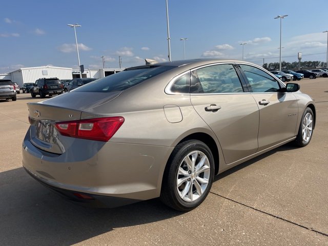 2024 Chevrolet Malibu 1LT photo 4