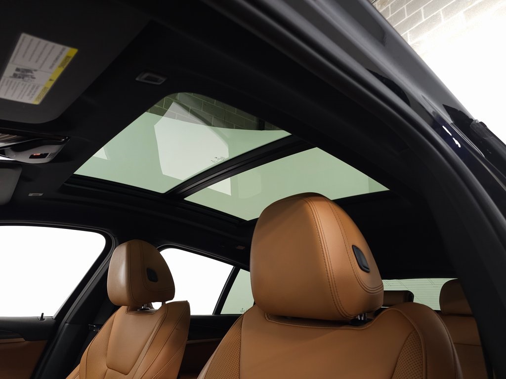 2023 BMW X4 - Image 17