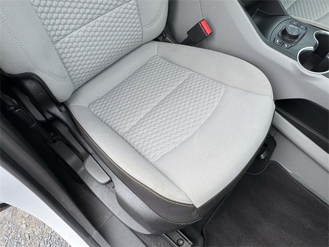 2021 Gmc Terrain SLE photo 3