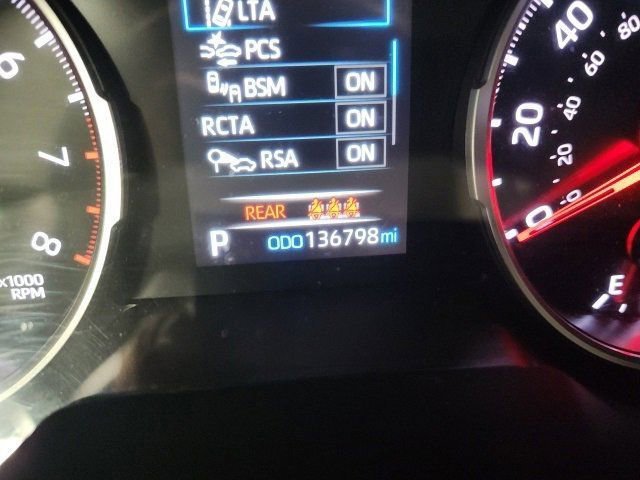 2022 Toyota RAV4 LE photo 24
