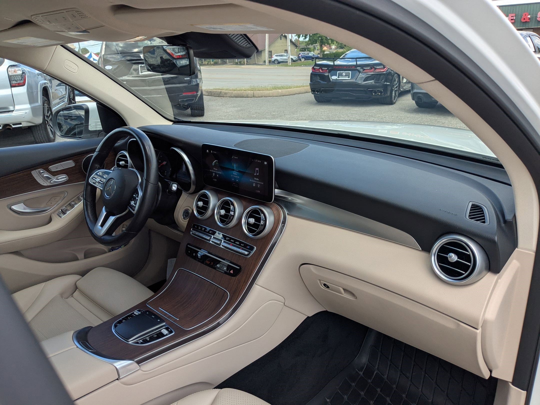 2022 Mercedes Benz GLC 300 4MATIC photo 33