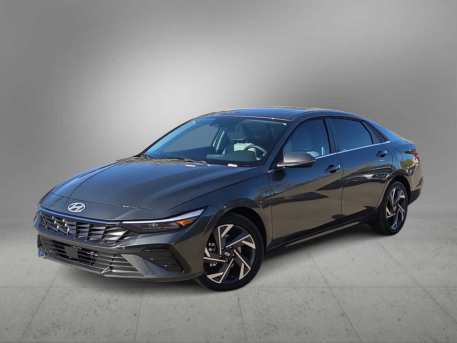 2026 Hyundai Elantra Limited's photo