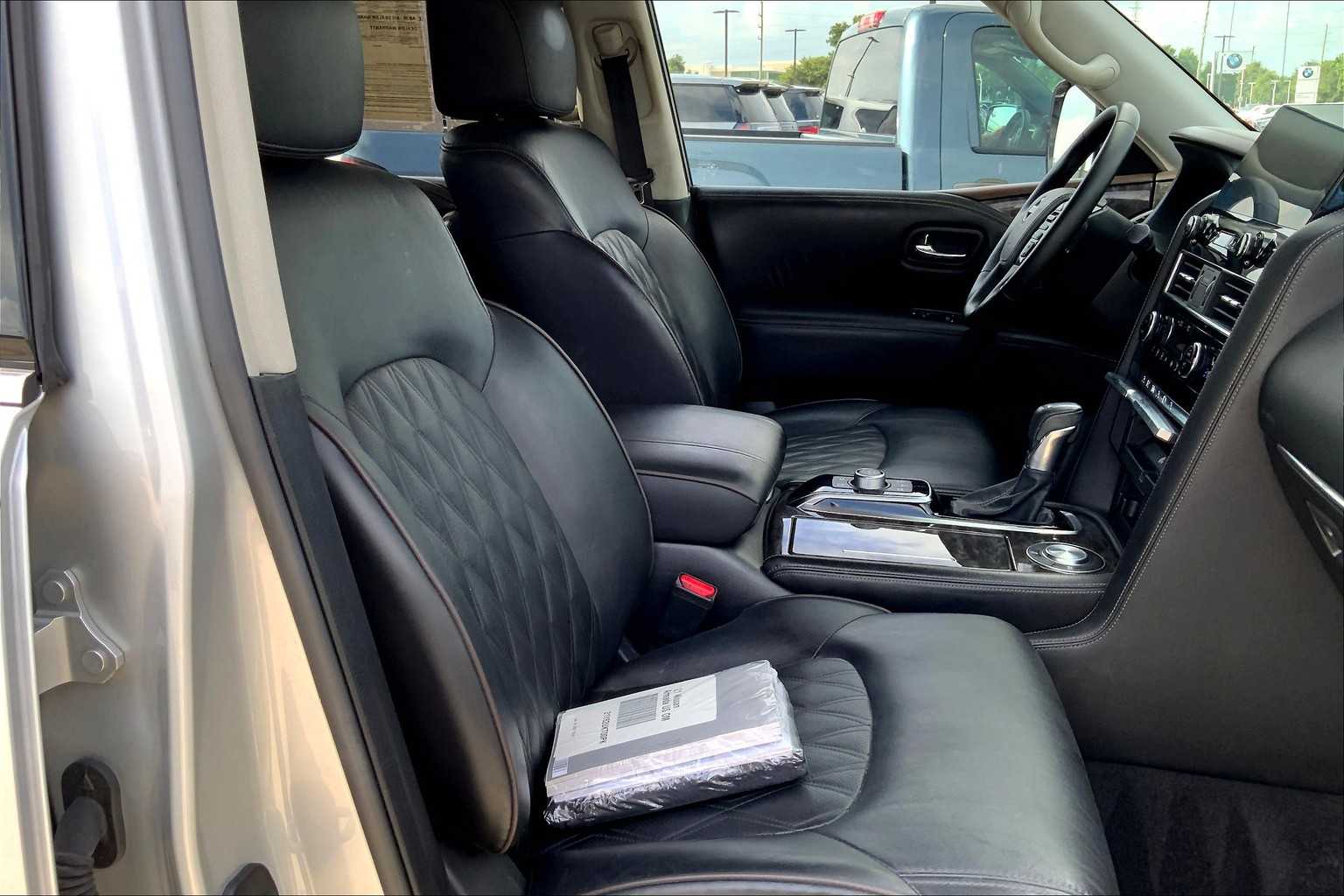 2021 Nissan Armada Platinum photo 8