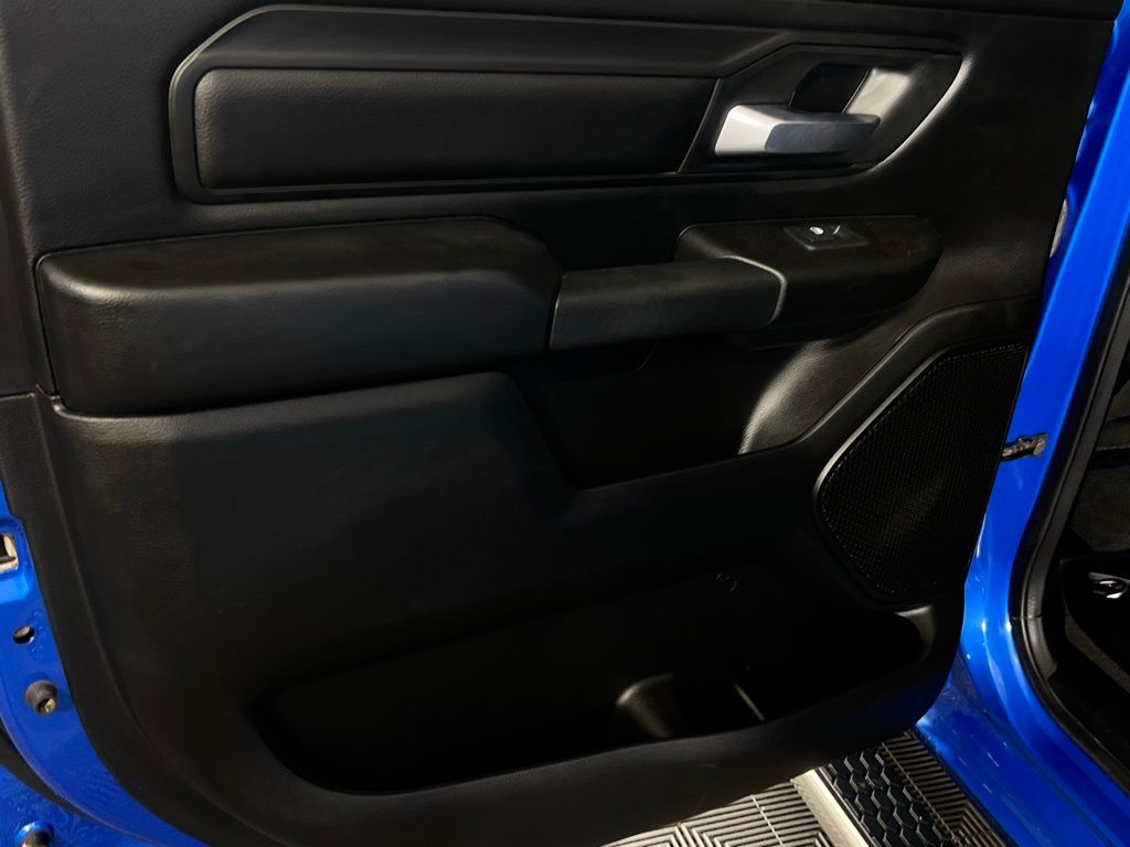 2023 Ram 1500 Tradesman photo 24