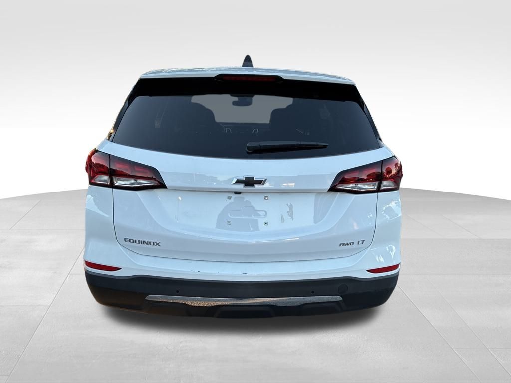 2022 Chevrolet Equinox LT photo 4