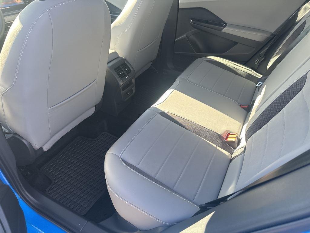 2024 Volkswagen Taos SE photo 15