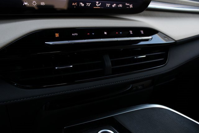 2025 Buick Enclave Preferred photo 12