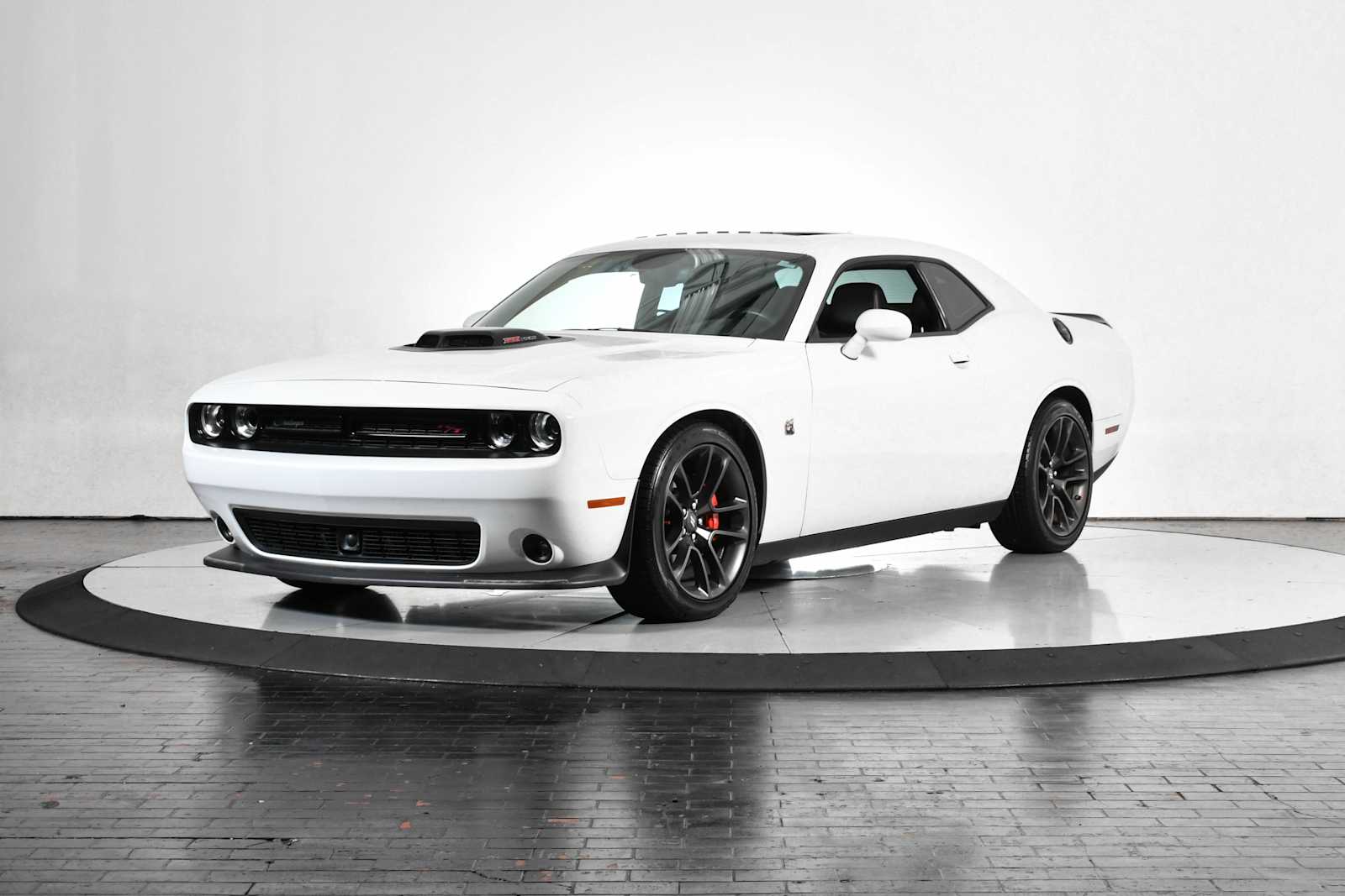 2021 Dodge Challenger R/T's photo