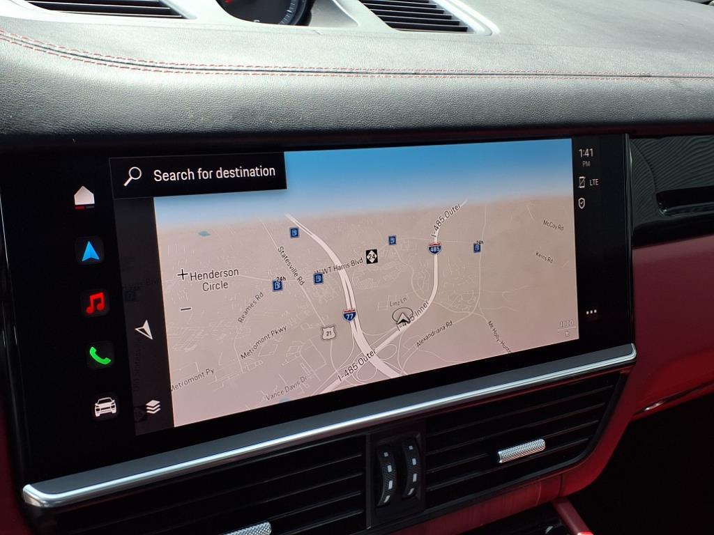 2023 Porsche Cayenne Base photo 13