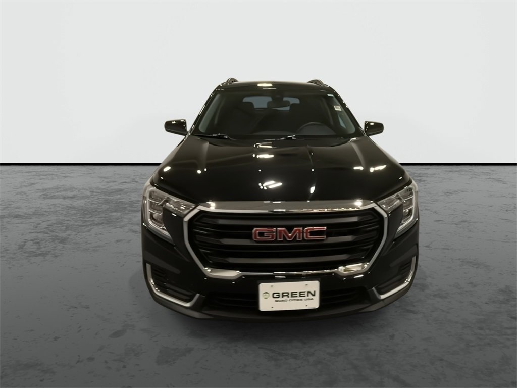 2024 Gmc Terrain SLE photo 3