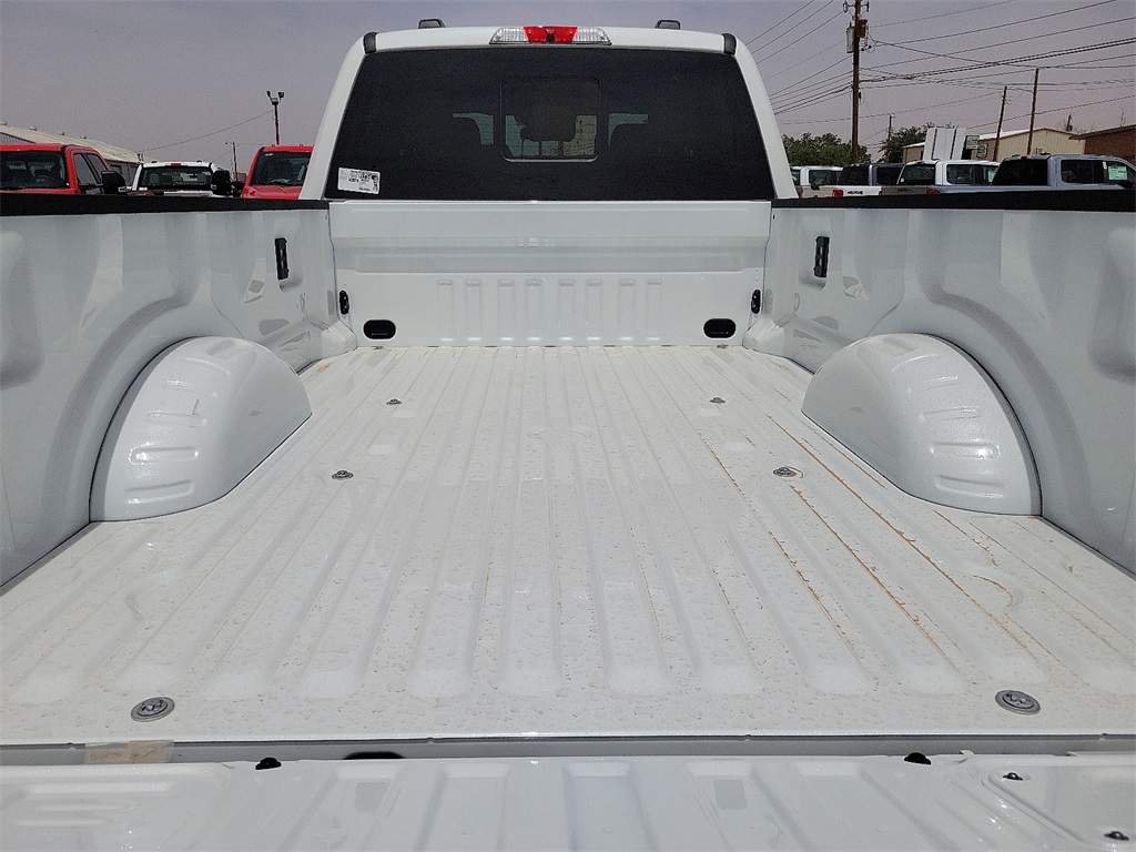 2025 Ford F-350 XL photo 13