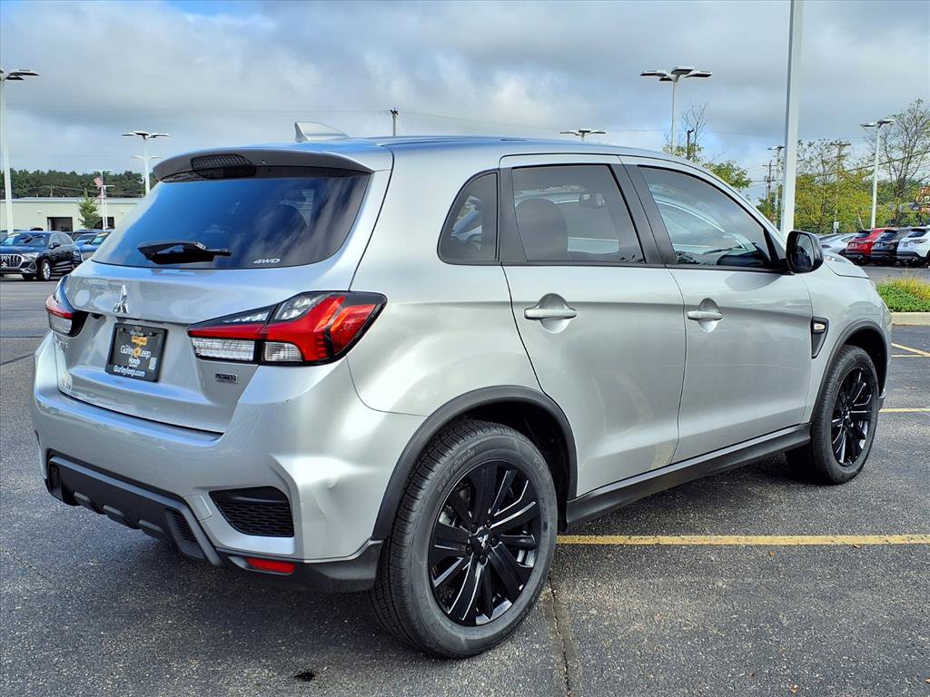 2023 Mitsubishi Outlander Sport LE photo 10