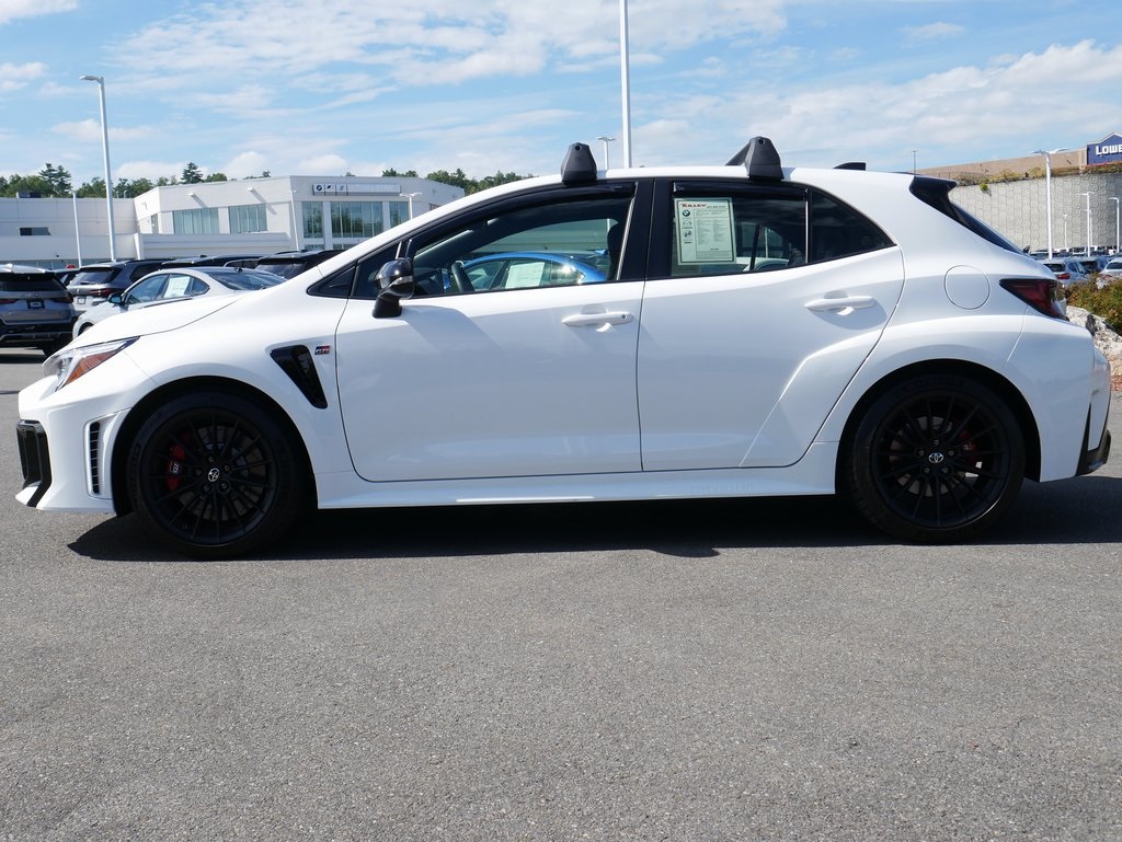 2025 Toyota Corolla GR Premium photo 4