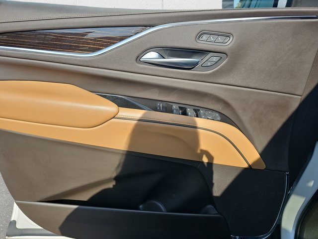 2022 Cadillac Escalade Premium Luxury photo 27
