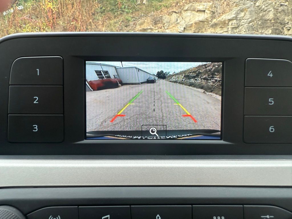 2022 Ford Escape S photo 20