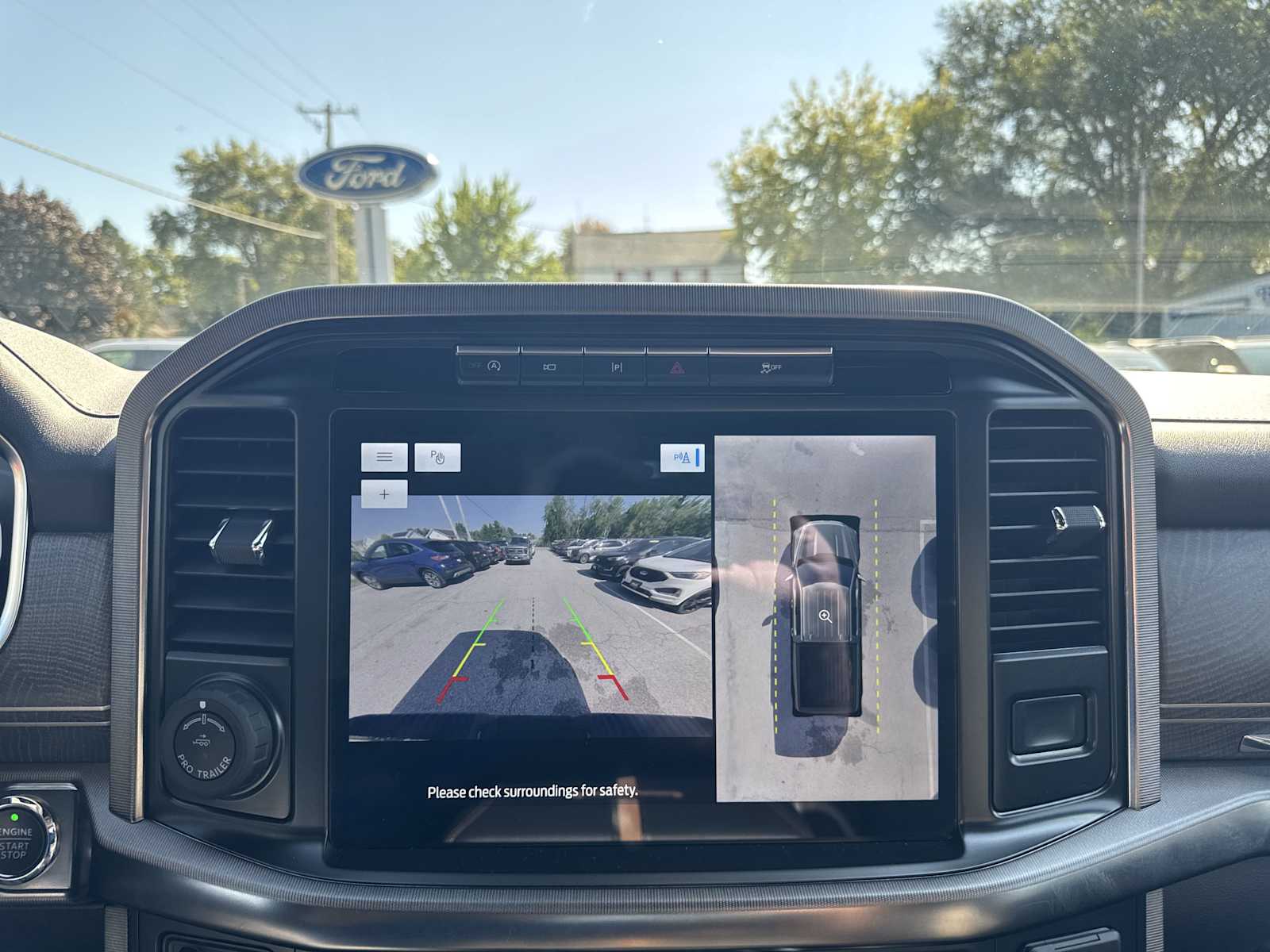 2023 Ford F-150 Platinum photo 36