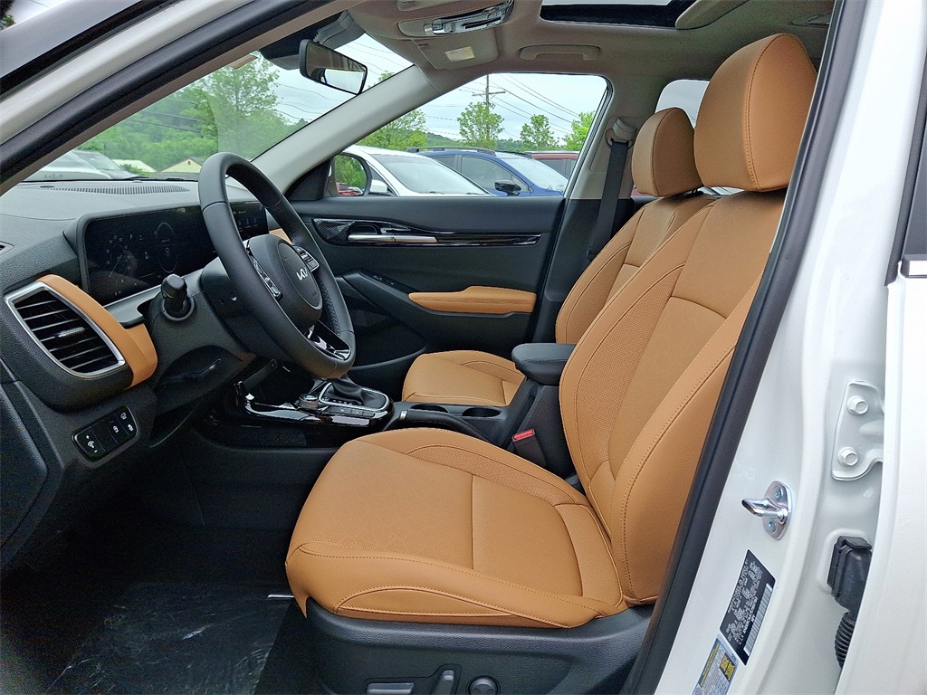 2025 Kia Seltos EX photo 9