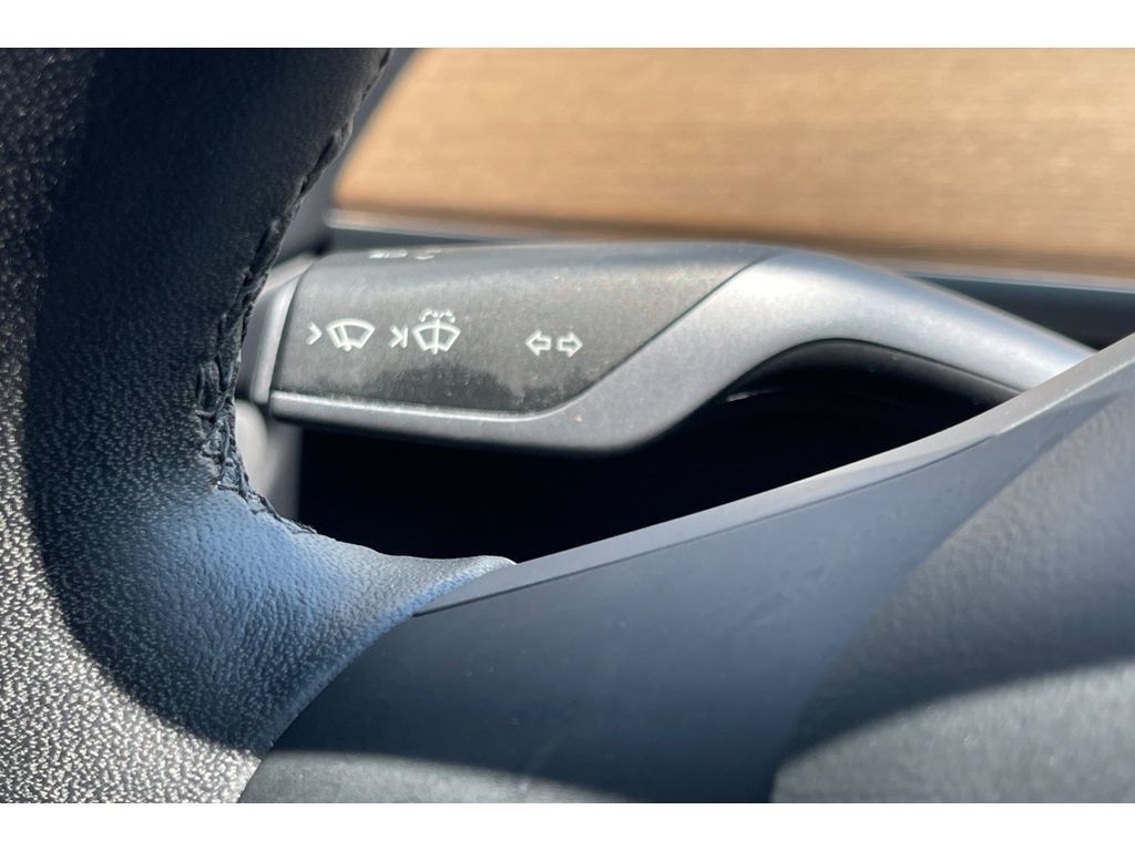 2020 Tesla Model 3 Long Range photo 30