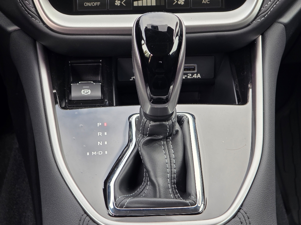 2025 Subaru Outback Premium photo 8