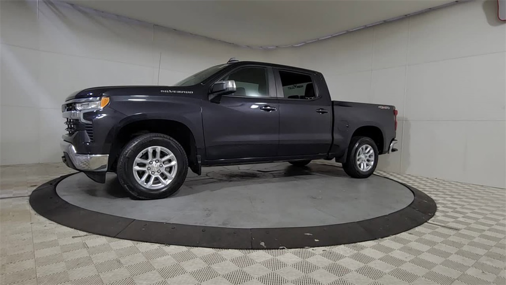 2022 CHEVROLET SILVERADO - Image 4