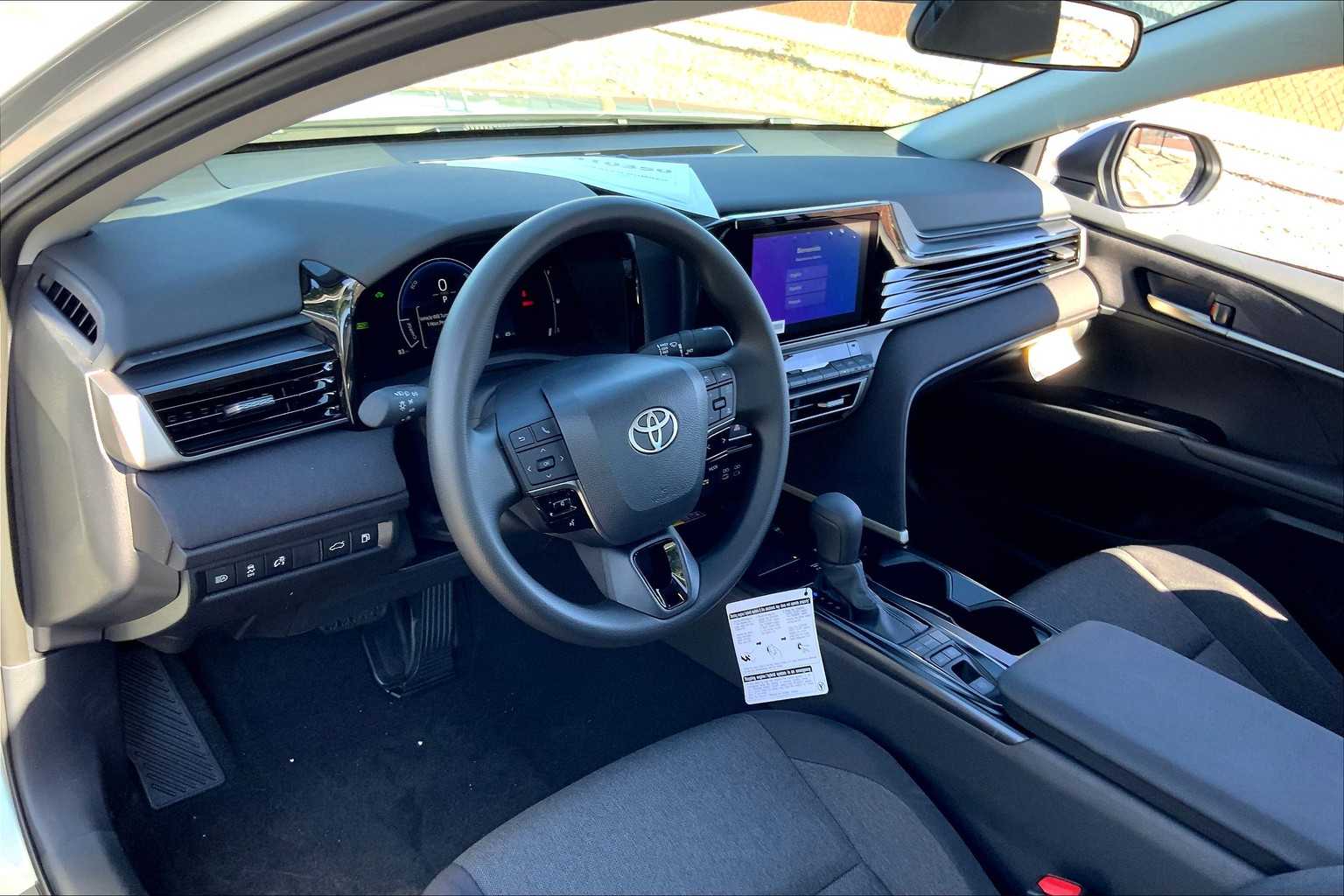 2025 Toyota Camry LE photo 14