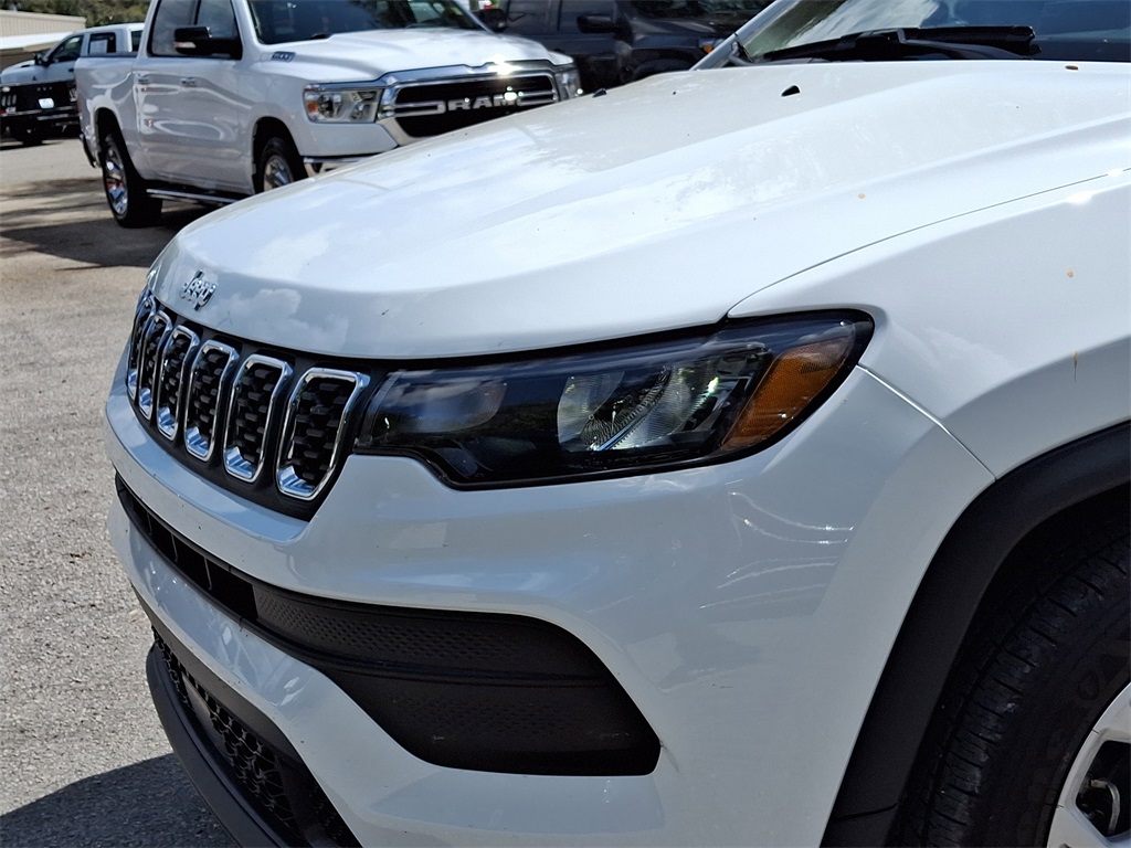 2025 Jeep Compass Sport photo 7