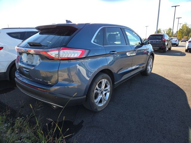 2018 Ford Edge Titanium photo 4