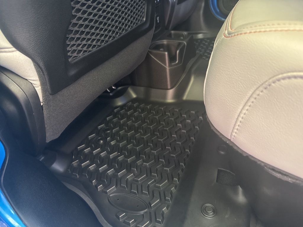 2023 Jeep Gladiator Mojave photo 26