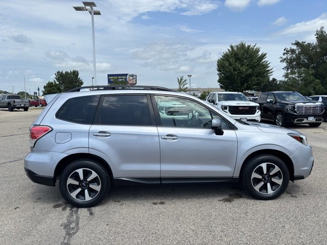 Used 2017 Subaru Forester Premium with VIN JF2SJAGC2HH544266 for sale in Rochester, Minnesota