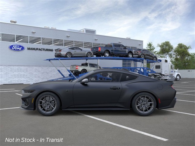 2025 Ford Mustang Dark Horse Premium photo 2