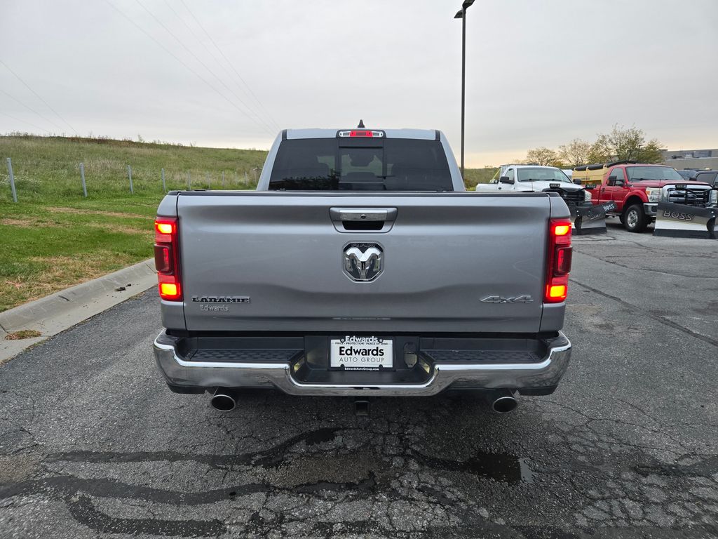 2021 Ram 1500 Laramie photo 4