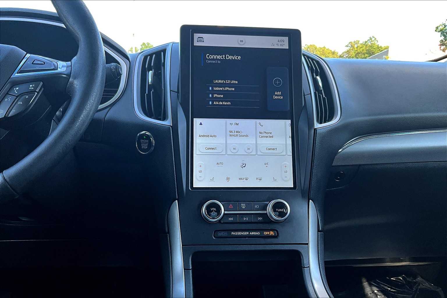 2021 Ford Edge SEL photo 32