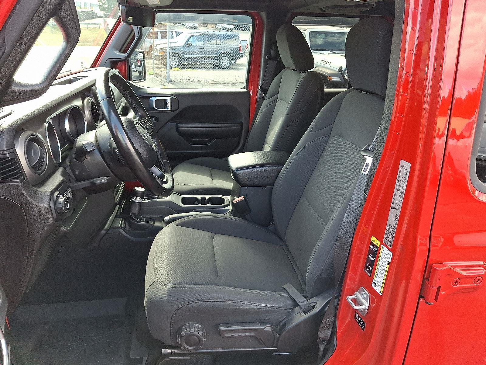 2021 Dodge Hornet R/T photo 14