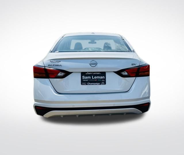 2023 Nissan Altima 2.5 SV photo 3