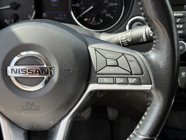 2020 Nissan Rogue SV photo 13