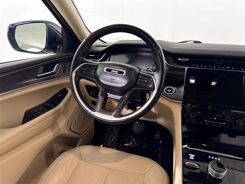 2021 Jeep Grand Cherokee Limited photo 2