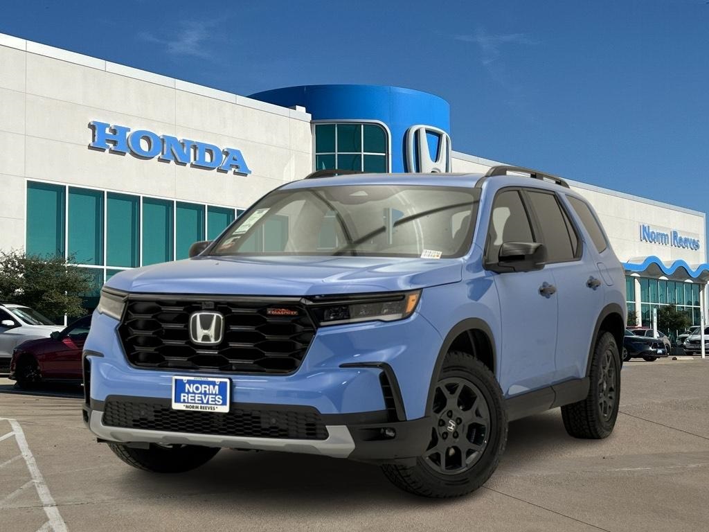 2025 Honda Pilot TrailSport's photo