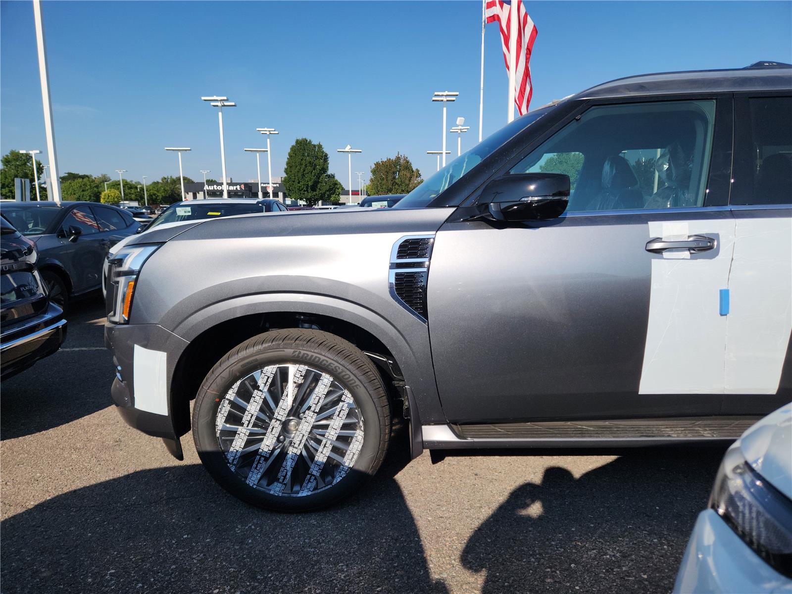 2026 Nissan Armada Platinum Reserve photo 3