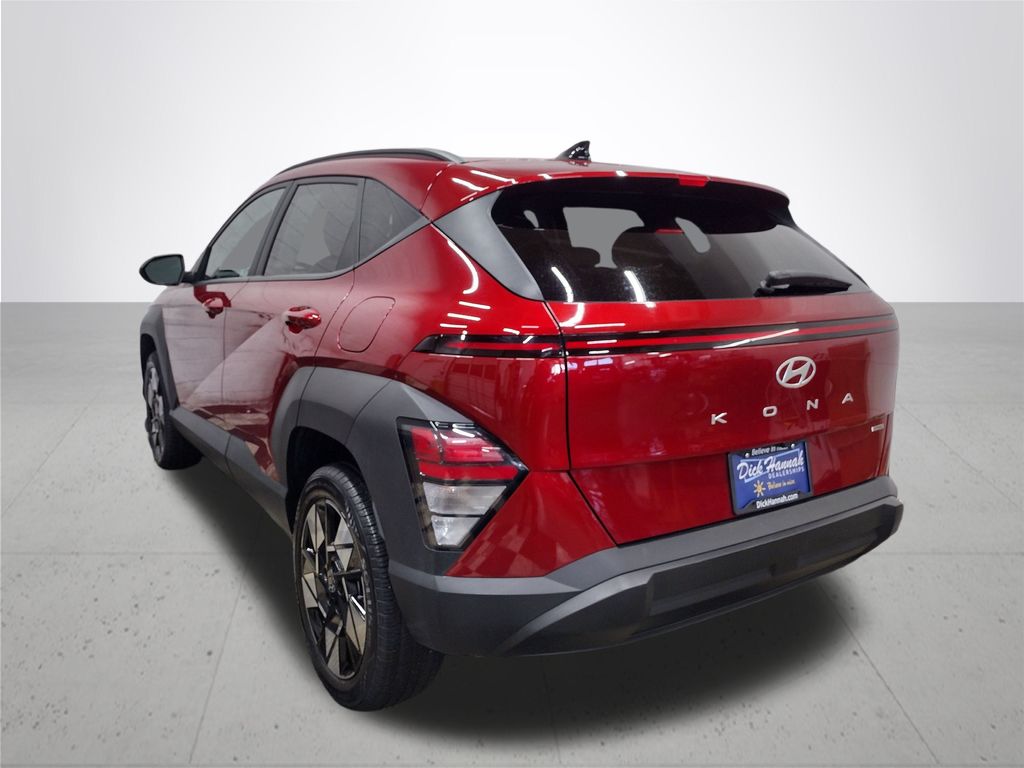 2024 Hyundai Kona SEL photo 11