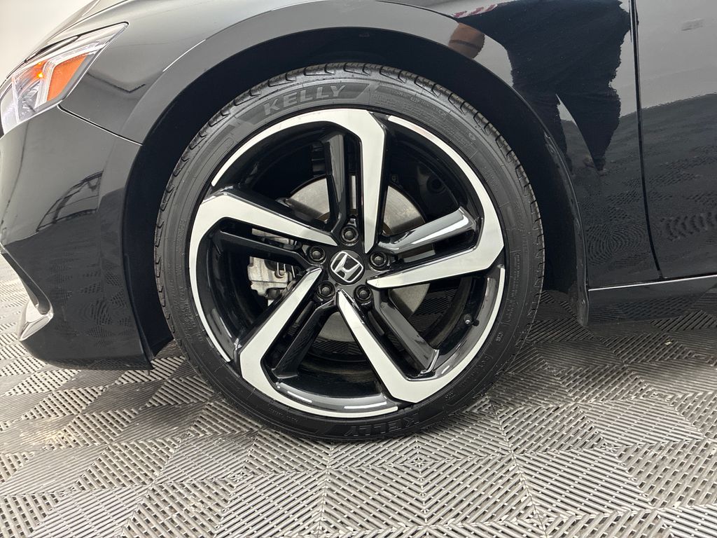 2022 Honda Accord Sport 2.0T photo 24