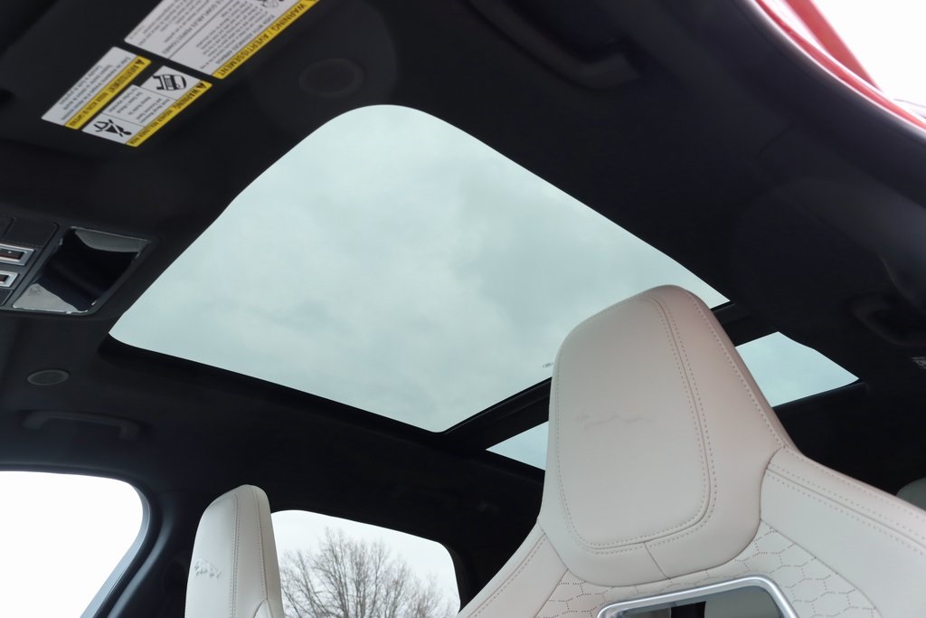 2026 JAGUAR F-PACE - Image 14