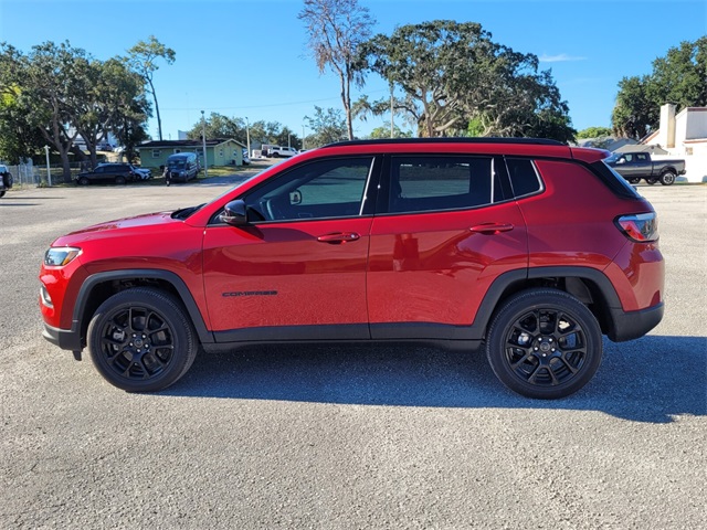 2025 Jeep Compass Latitude photo 4