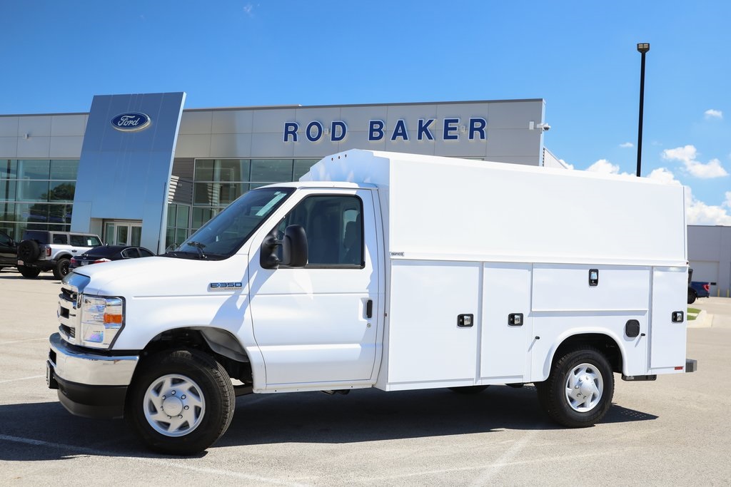 2026 Ford E-350 Base photo 4